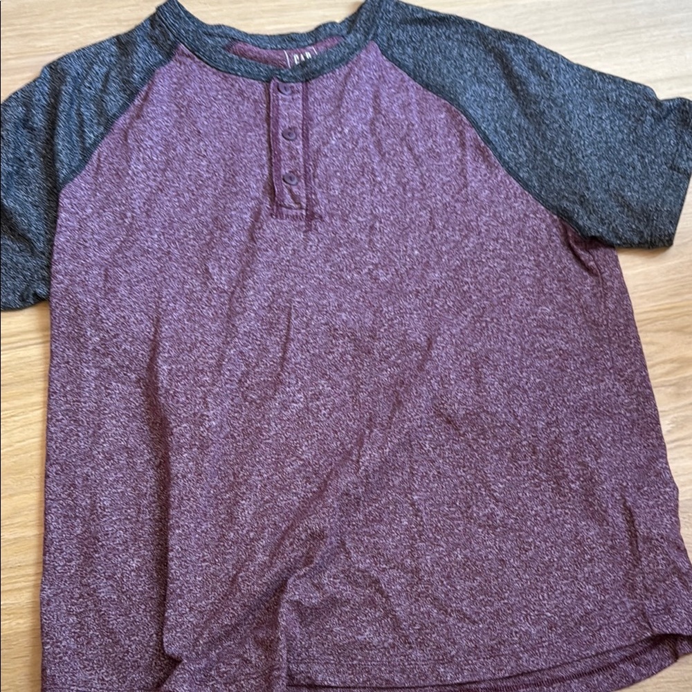 Gap Heathered Purple and Gray Raglan Shirt